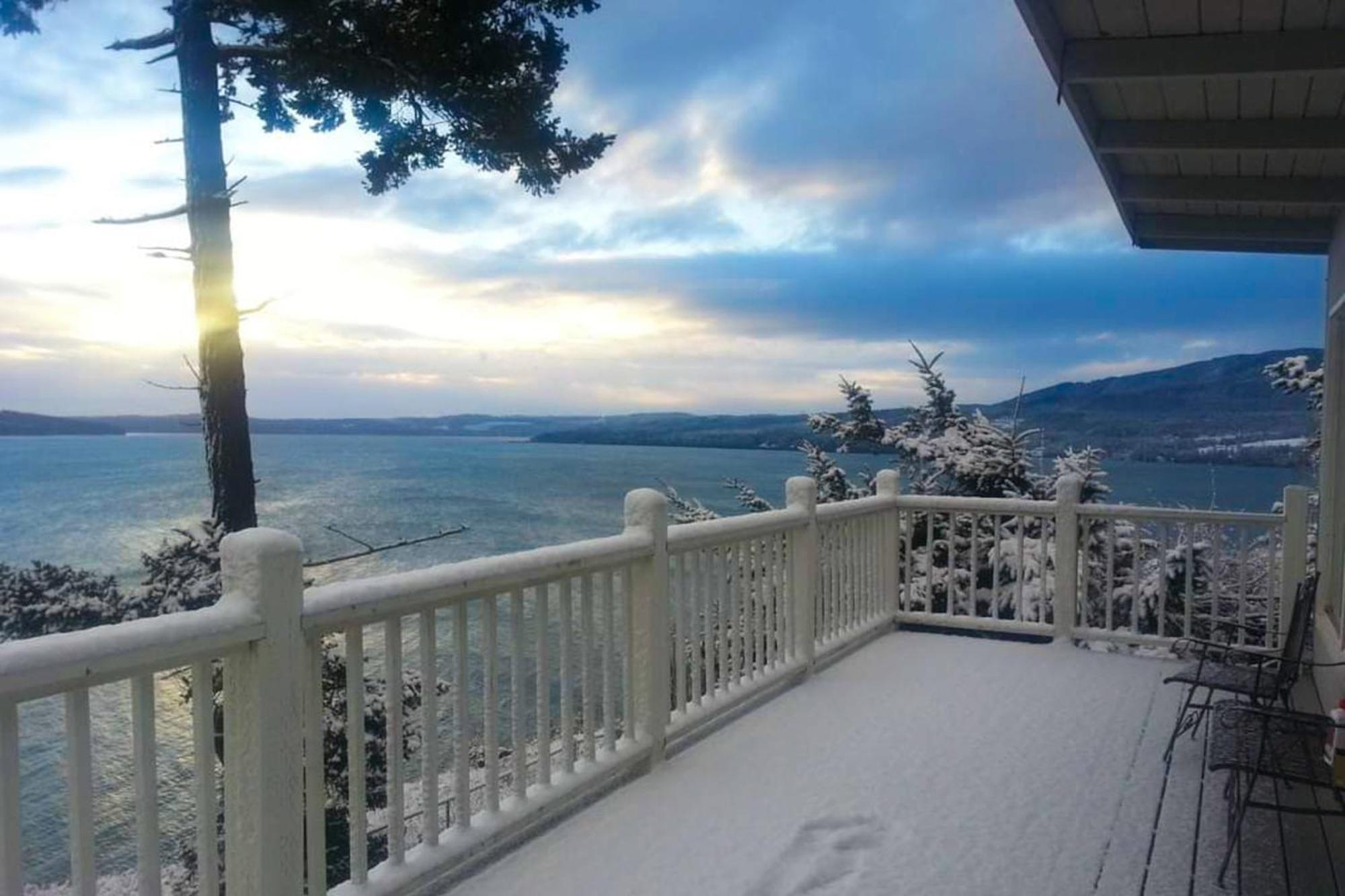 Eagles' Oceanview Villa Sequim Exterior photo